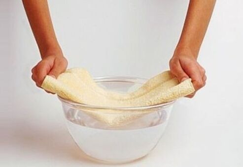 Squeeze with soda for penis enlargement