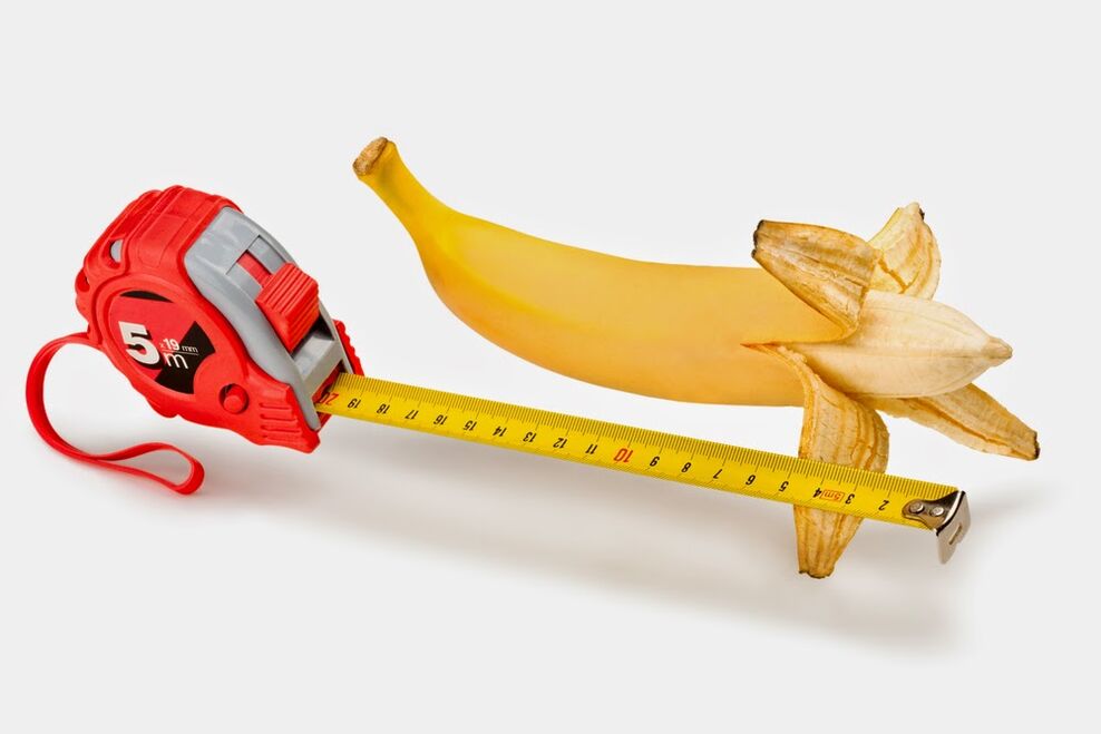 Measurement of the penis before enlargement using a banana sample