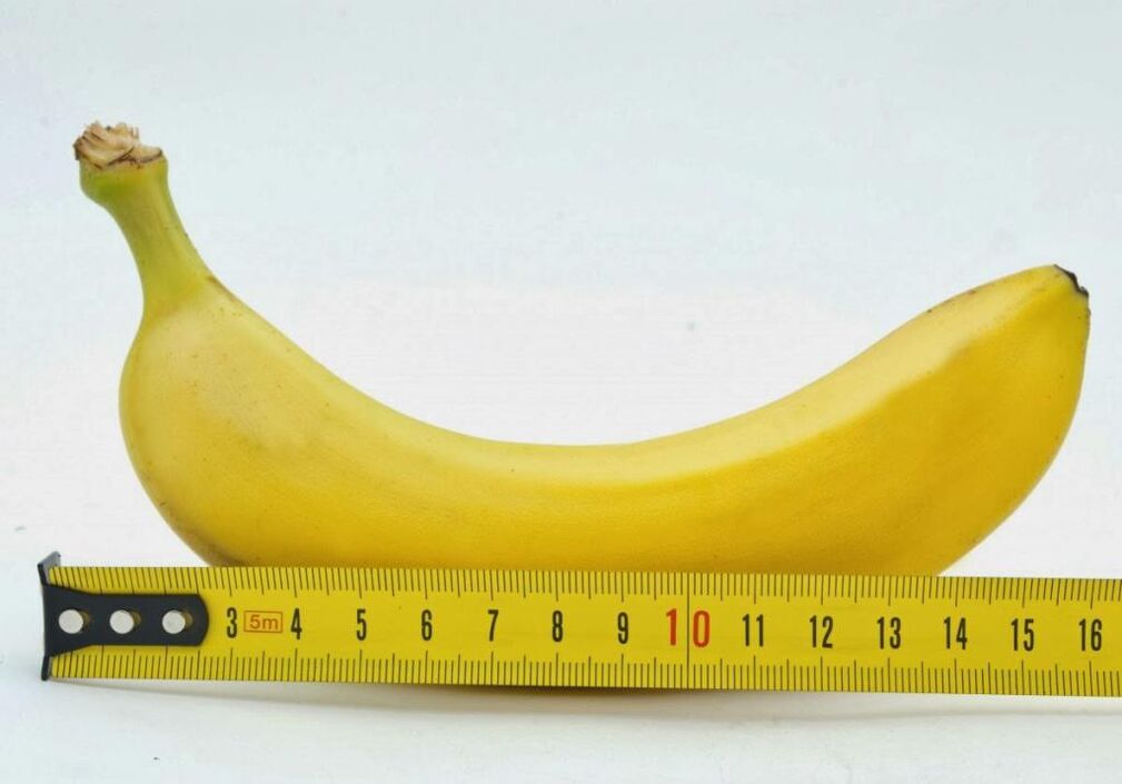 Penis measurement with a banana sample before enlargement